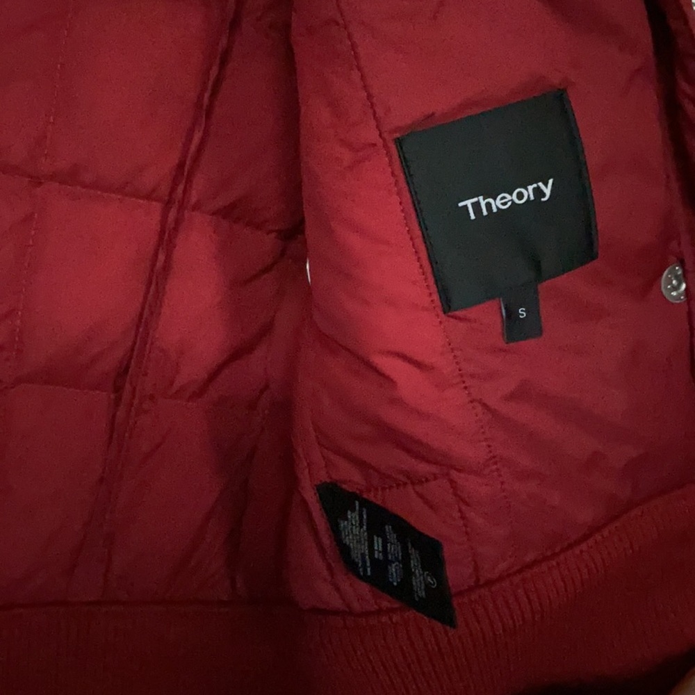 Theory down jacket - Picture 2 of 3